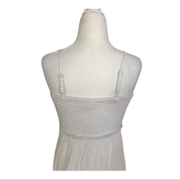 Kings Road White Spaghetti Strap Maxi Dress - Picture 4 of 4